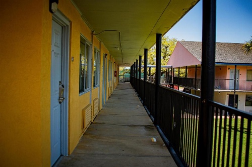 Super 8 by Wyndham Biloxi image 19